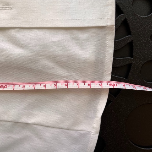 Kasper White Sleveless Button Up Blouse - Picture 7 of 9